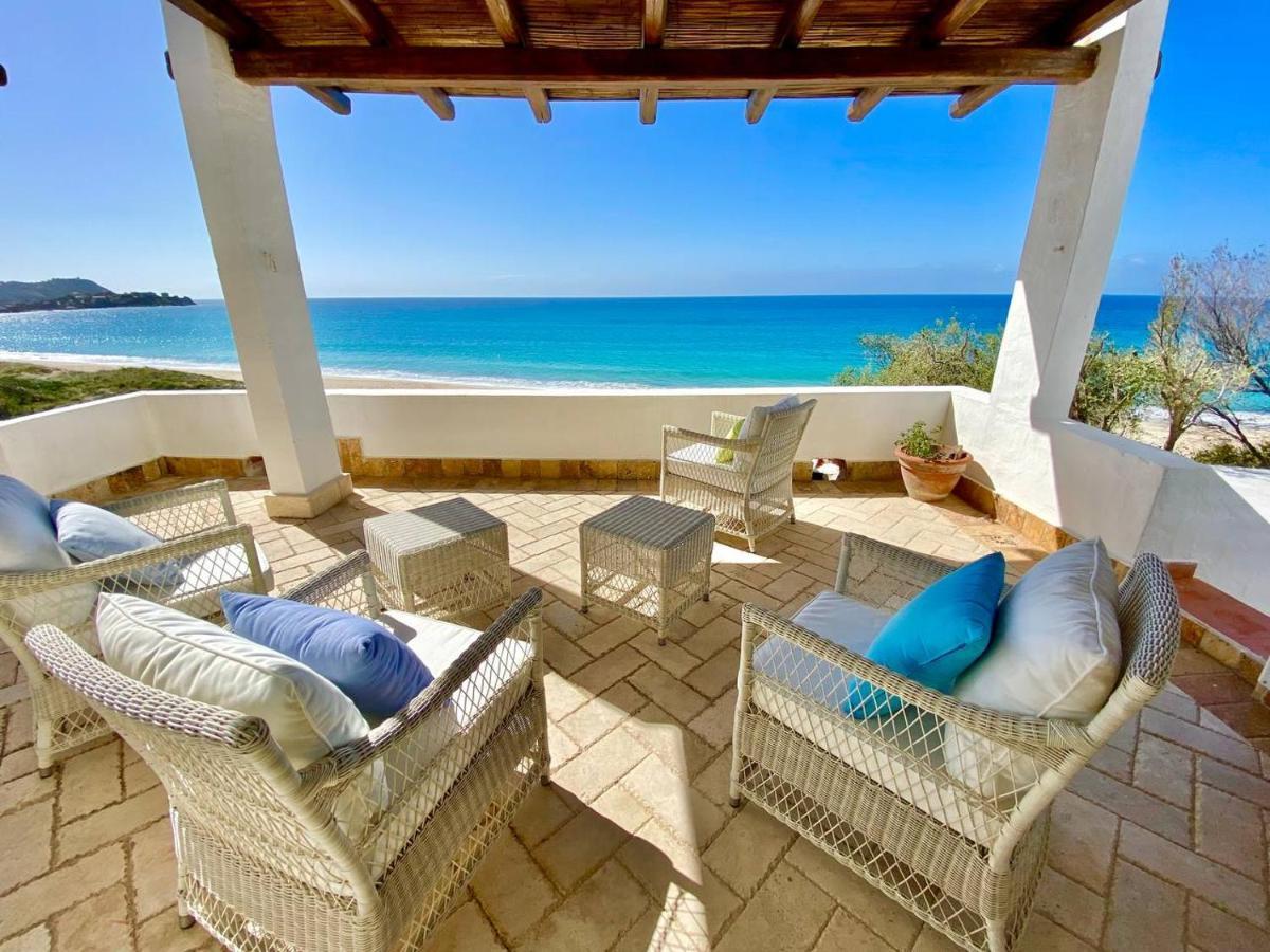 Апартаменты Beachfront House Geremeas Sardegna Экстерьер фото