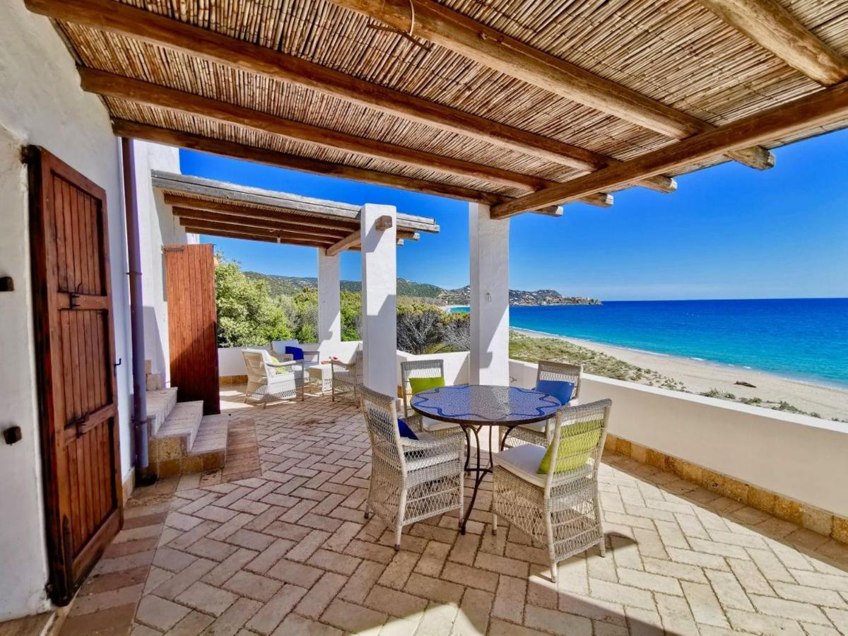 Апартаменты Beachfront House Geremeas Sardegna Экстерьер фото