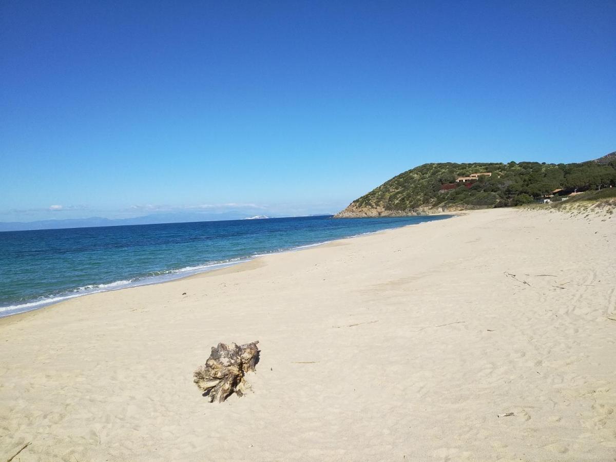 Апартаменты Beachfront House Geremeas Sardegna Экстерьер фото